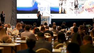 Yaratıcı Liderlik Zirvesi Efes Selçuk'ta başladı