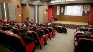 Melikgazi'de dijital yaşam ve iletişim konuşuldu