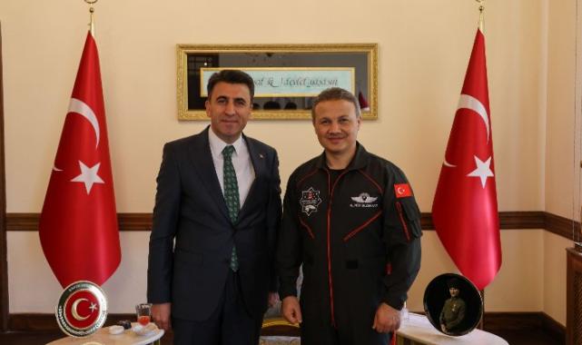 Alper Gezeravcı'dan Vali Aygöl'e ziyaret