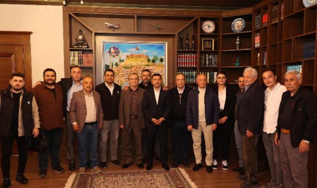 Başkan Arı'ya ziyaretler