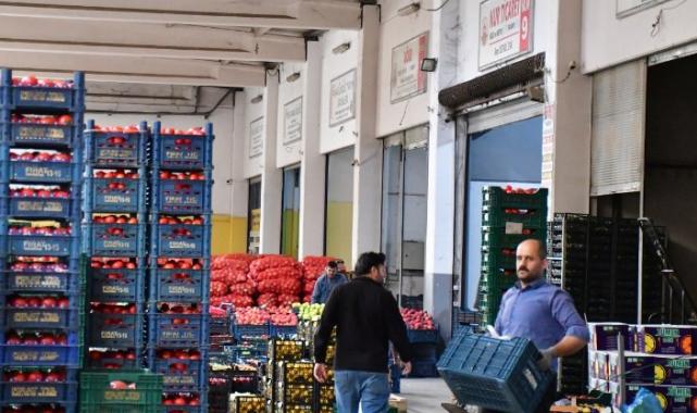 Başkan Zeyrek'e hal esnafından teşekkür