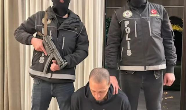 Interpol'ün aradığı iki uyuşturucu taciri İstanbul'da yakalandı