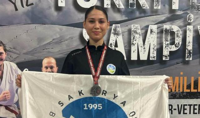 Sakaryalı karatecilere milli davet