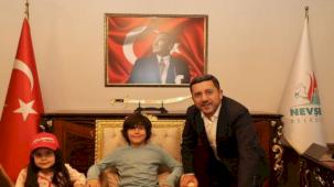 Başkan Arı’ya “hayırlı olsun” ziyaretleri