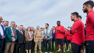 Başkan Şahin’den Gaziantep FK'ya moral ziyareti!