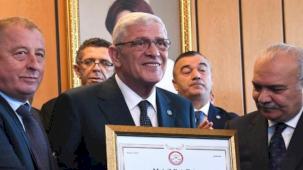 Dervişoğlu'nun divanı belli oldu