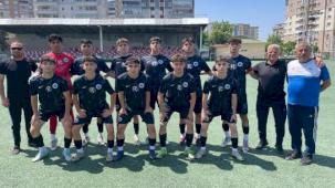 Gemlik Belediyespor U-17 Elit Lig'de şampiyon