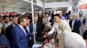 Hisarcıklıoğlu’dan Bilişim Fuarı’na tam not