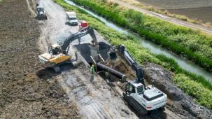 Sakarya'da atık su hattı çalışmaları devam ediyor