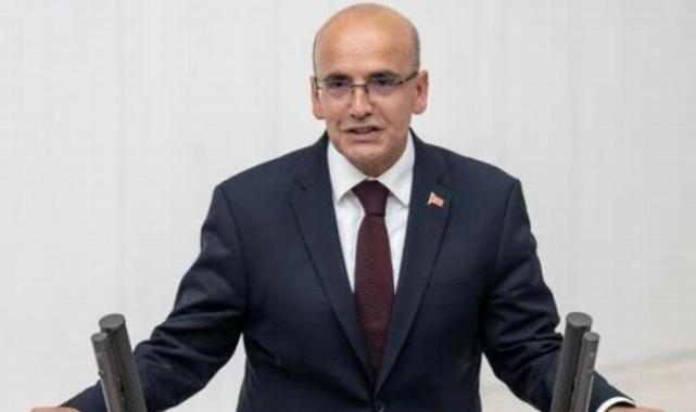 Bakan Şimşek'ten Merkez'in toplam rezervine ilişkin yorum