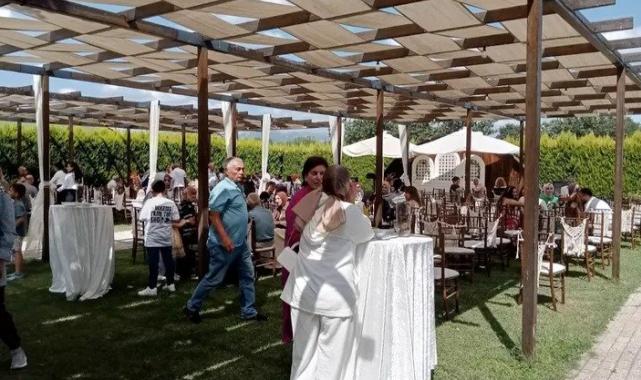 Bursa'da düğün salonlarında da boş yer yok