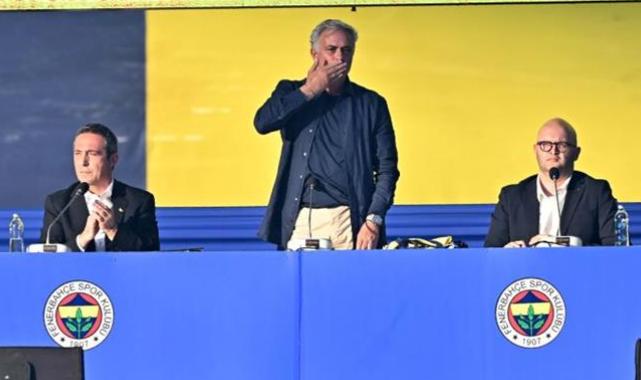 İşte Mourinho'nun ilk sözleri: Size söz veriyorum...