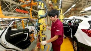 Çin otomobillerine ek vergi