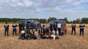 Edirne'de 22 göçmen yakalandı 