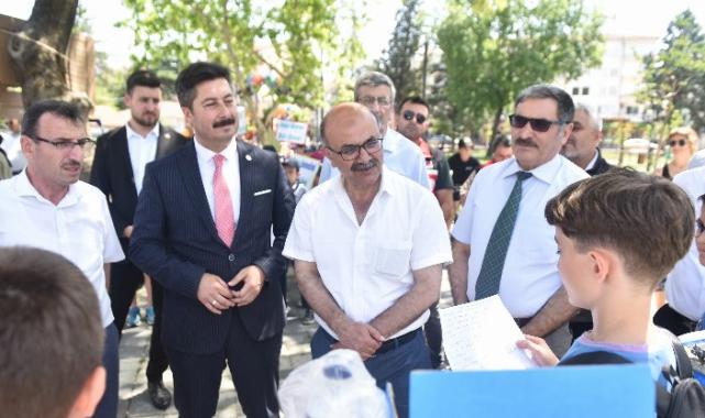 Yenişehir'de plastik atıklara dikkat çekildi