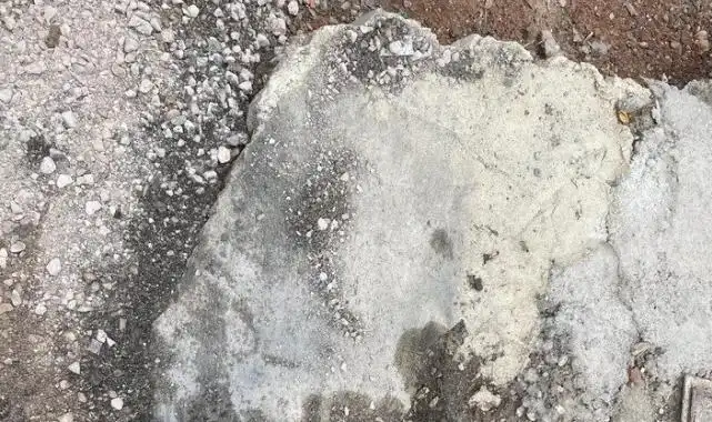 Bursa’da bu kaldırımlar tehlike saçıyor