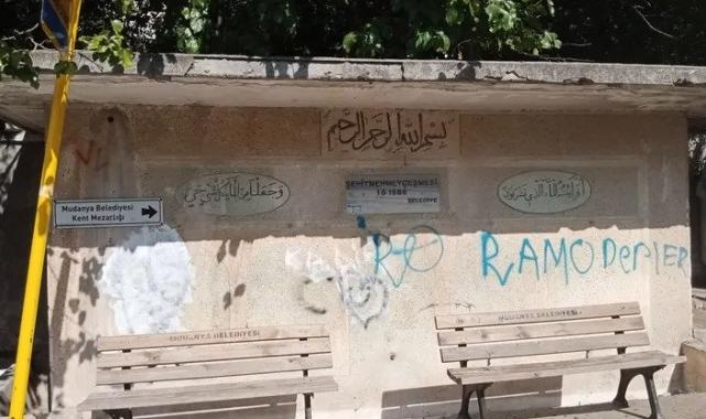 Bursa'daki tarihi çeşmenin son hali tepki topluyor