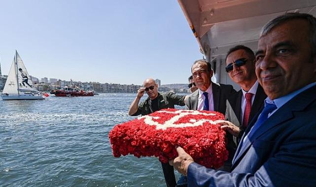 İzmir Körfezi'nde Kabotaj Bayramı coşkusu