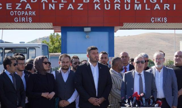 Prof. Dr.Özdağ: Gerçek suçlular adalete teslim edilmeli