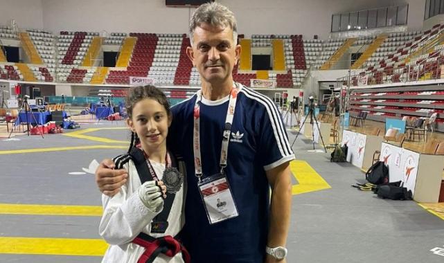 Rumeli Spor Kulübü’nün sporcusu Eslin Göktepeli Türkiye 2.si oldu