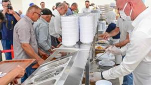 Bursa Karacabey'de 'Kent Lokantası' faaliyette