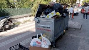 Güzelyalı’da toplanmayan çöpler tepki topluyor