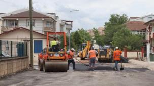 İzmit'te modern yollar için çalışmalar sürüyor