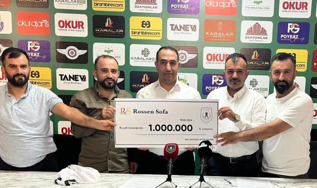 Akhisar Spor’a dev destek