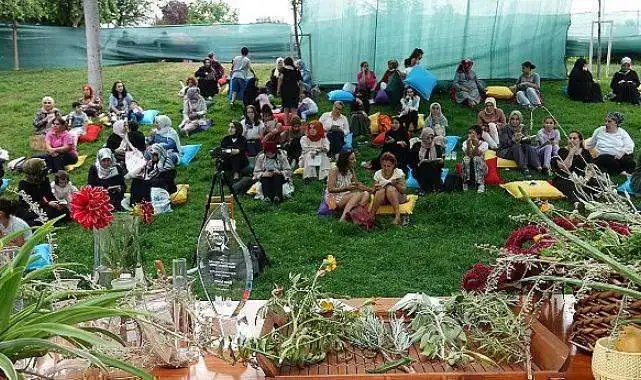 'Bahçe Seminerleri' Başladı…