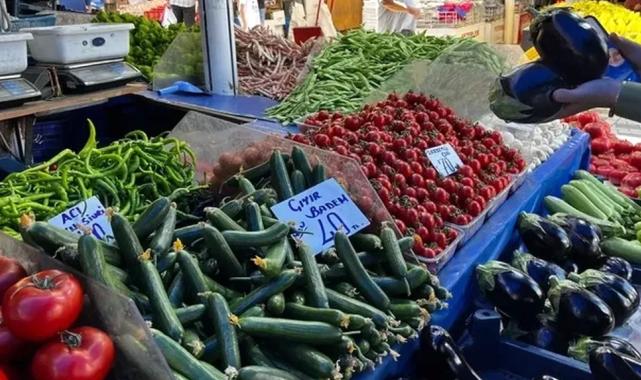 Bursa’da pazarın nabzı “Tuz Pazarında’’ atıyor