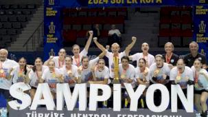 2024 Kadınlar Süper Kupa'nın sahibi Armada Praxis Yalıkavak oldu
