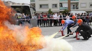 Hedef, afetlere dirençli Karşıyaka