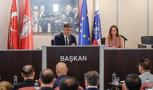 Tugay: Karşıyaka İskelesi'nin yenilenmesi gündemimizde
