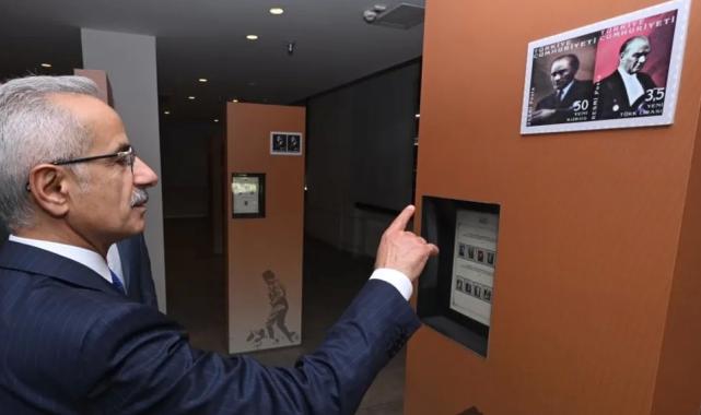 Bakan Uraloğlu'ndan Pul Müzesi'ne ziyaret