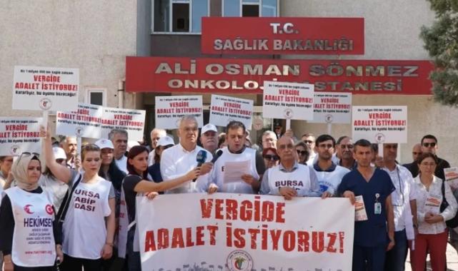 Bursalı tabipler 'vergide adalet' için eylemlerini sürdürüyor