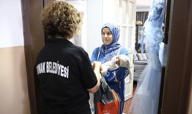 Konak'ta anneler de bebekler de mutlu