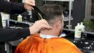 Bursa’da erkek kuaförlerinde bölgesel fiyat farklılıkları dikkat çekiyor