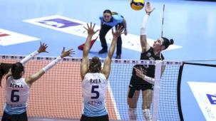 Nilüfer Belediyespor Eker, Kupa Voley'e galibiyetle başladı