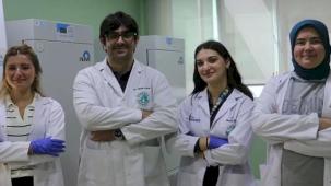 Türkiye’deki öğrencilere gen tedavilerini bu laboratuvar anlatıyor