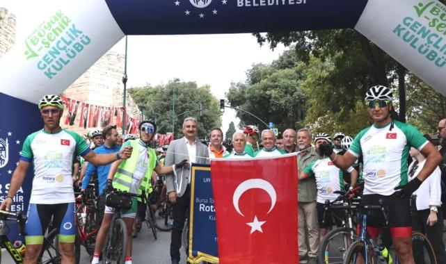 Tophane-Nilüfer-Mudanya Bisiklet Turu'yla yeşile pedalladılar