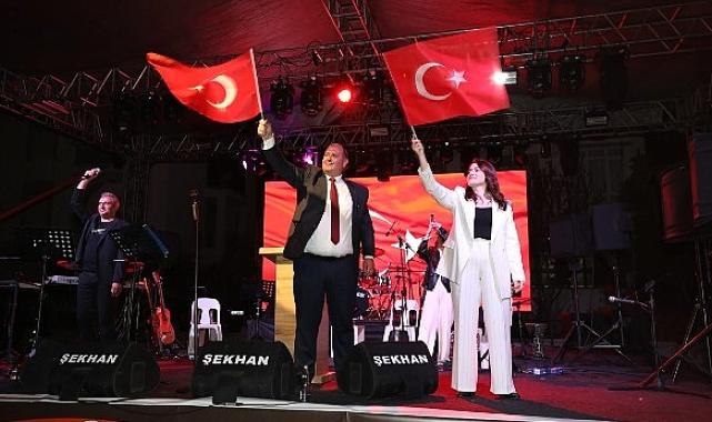 29 Ekim Cumhuriyet Bayramı'nın101. yılı Menderes'te coşkuyla kutlandı.
