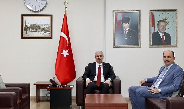 Başkan Altay Vali Akın'a Hayırlı Olsun Ziyaretinde Bulundu