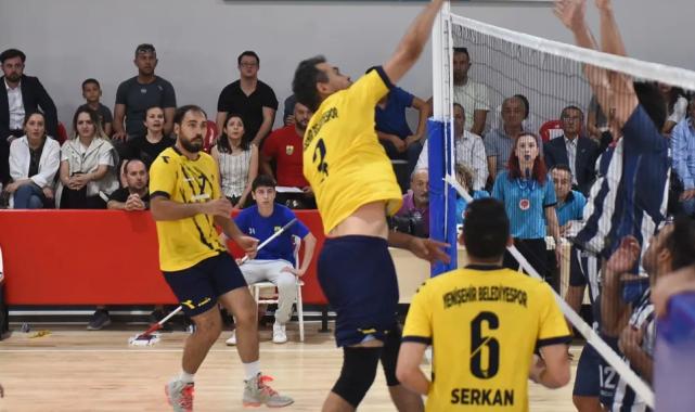 Bursa Yenişehir Belediyespor galibiyetle sezonu açtı
