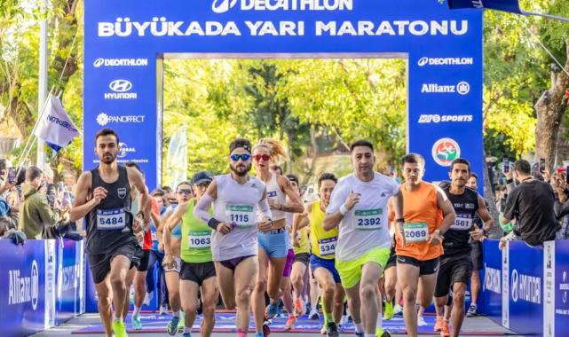 Büyükada Yarı Maratonu'na rekor katılım gerçekleşti