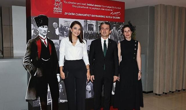 Çeşme'de Cumhuriyet Resepsiyonu düzenlendi