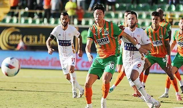 Corendon Alanyaspor 1-2 Onvo Antalyaspor (Maç Sonucu)