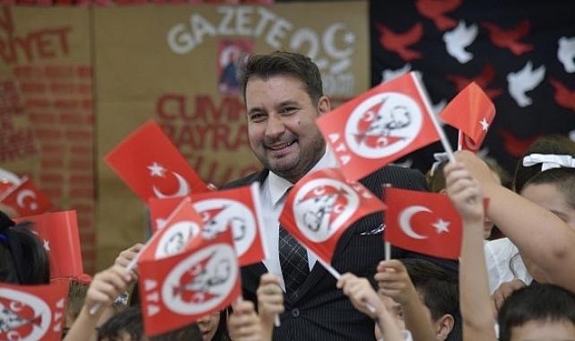 Cumhuriyet'in 101'inci yaşı törenle kutlandı.
