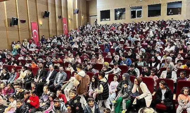 Dilovası'nda Çocuklar Salona Sığmadı