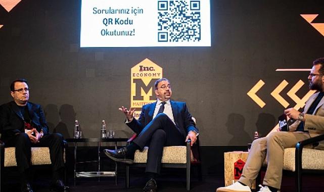 Economy MasterClass'ta 2024 Nobel Ekonomi Ödülü sahibi Daron Acemoğlu ve finansçı Prof. Dr. Özgür Demirtaş bir araya geldi.