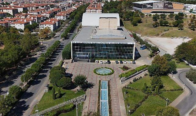 Gazi Mustafa Kemal Atatürk Kültür Merkezi'ne Üstün Başarı Belgesi